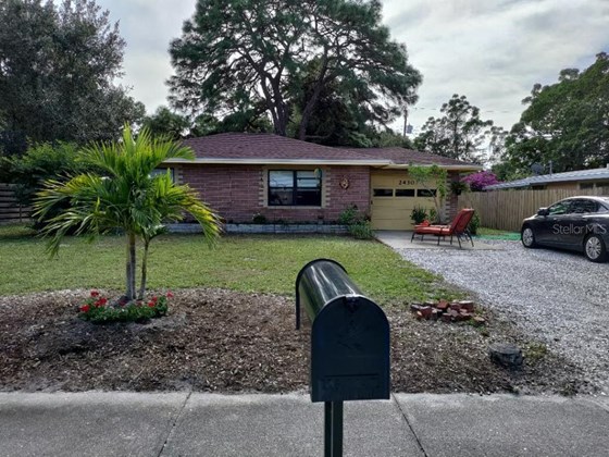 Single Family Home for sale at 2430 Browning St, Sarasota, FL 34237 - MLS Number is T3341771