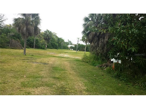2+ acres RMF 4  0.6 mile walk to the Beach - Vacant Land for sale at 1631 Stickney Point Rd And 1681 Stickney Point Rd Rd, Sarasota, FL 34231 - MLS Number is A4425680