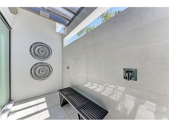 Outdoor shower area @ Master Bath includes 2 rain heads! - Single Family Home for sale at 602 Regatta Way, Bradenton, FL 34208 - MLS Number is A4499642