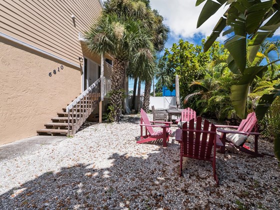 Privacy and seclusion yet steps away from the everything. - Condo for sale at 6810 Midnight Pass Rd, Sarasota, FL 34242 - MLS Number is A4507853
