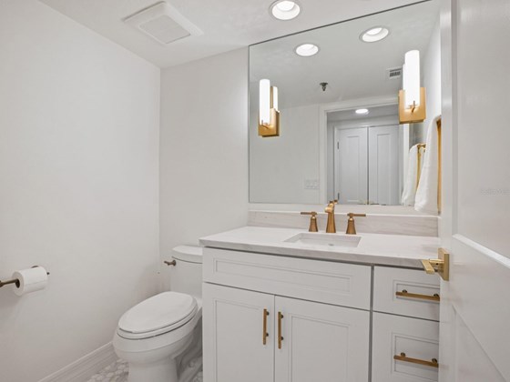 Master Bath Water Closet - Condo for sale at 1445 Gulf Of Mexico Dr #303, Longboat Key, FL 34228 - MLS Number is A4515949