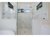 Master Suite Bathroom - Single Family Home for sale at 1460 Rebecca Ln, Sarasota, FL 34231 - MLS Number is N6115705