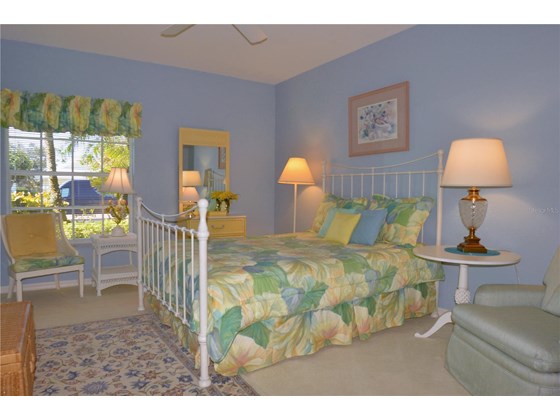 Guest bedroom - Single Family Home for sale at 1609 Slate Ct, Venice, FL 34292 - MLS Number is N6119107